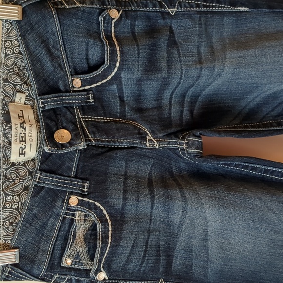 Ariat R E.A.L Mid Rise Stretch Ivy Stackable Straight Leg Lean - Picture 2 of 7